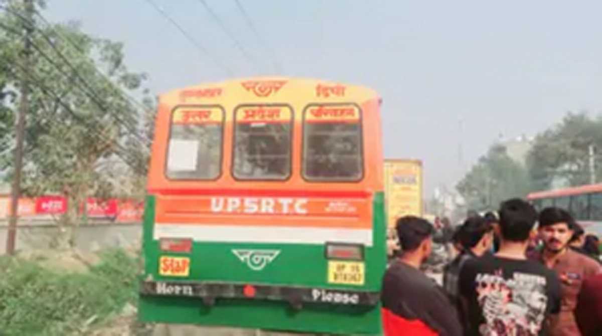 रोडवेज बस के ड्राइवर को आया हार्ट अटैक, 5 को रौंदा, 3 की मौत